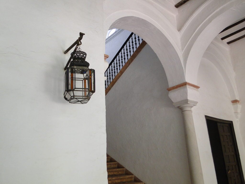 ITALIQUEPROPIEDADESARCOSINTERIORESESCALERADSC09557