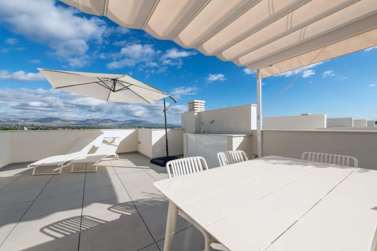 13. Solarium