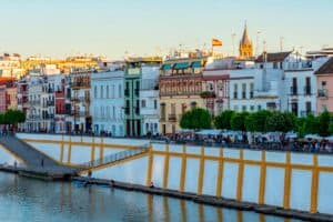 Comprar una casa en España desde Estados Unidos: la experiencia de Anuj con Hispálica Propiedades